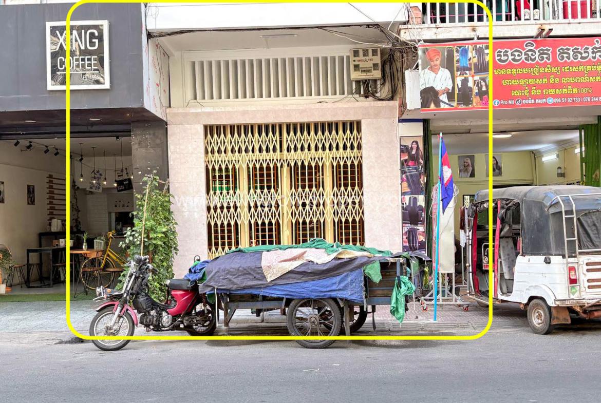 Shophouse For Rent Near Pshar Chas Market - Ellington Property