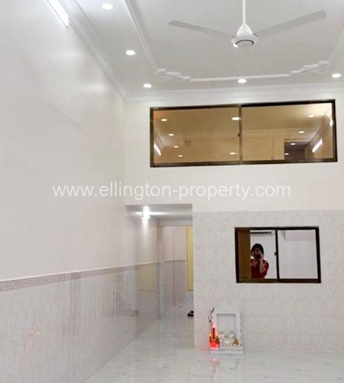 Shophouse For Rent Near Pshar Chas Market - Ellington Property