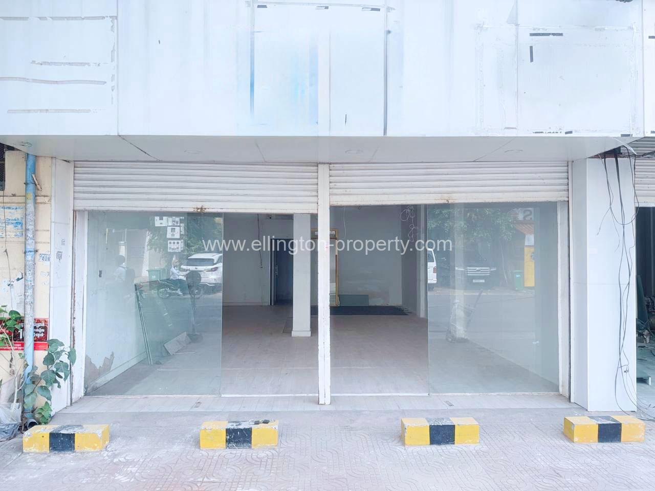 Shop For Rent In Bkk3 - Ellington Property