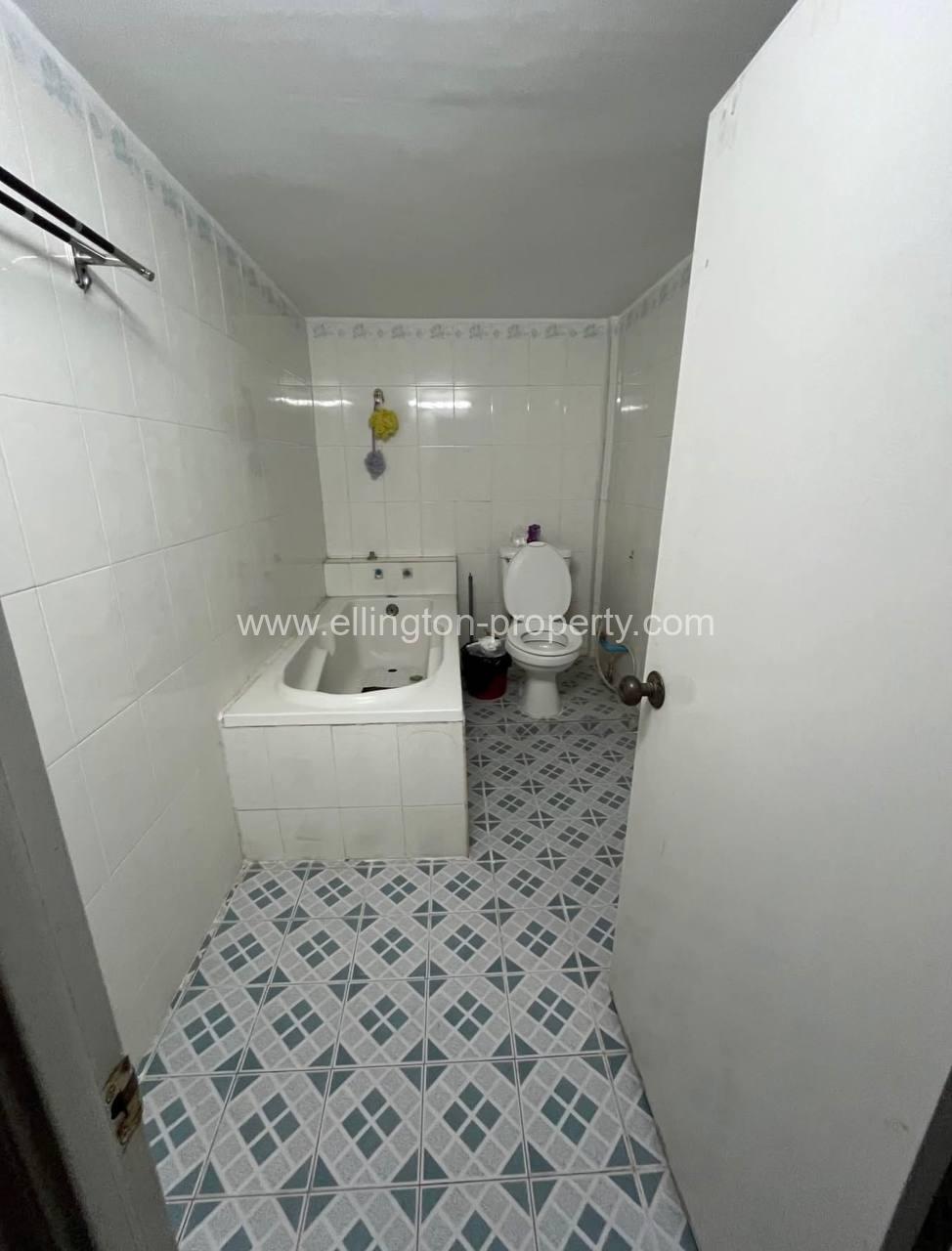 Shophouse​ For​​ Rent In Toul Tum Pung - Ellington Property