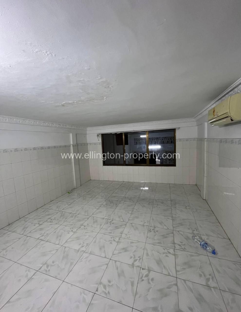 Shophouse​ For​​ Rent In Toul Tum Pung - Ellington Property