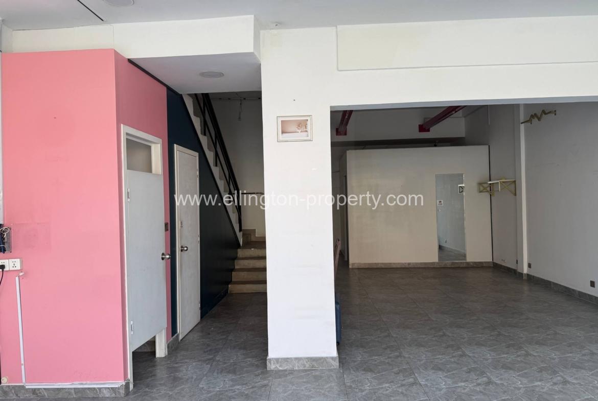 Shop For Rent In Bkk1 - Ellington Property