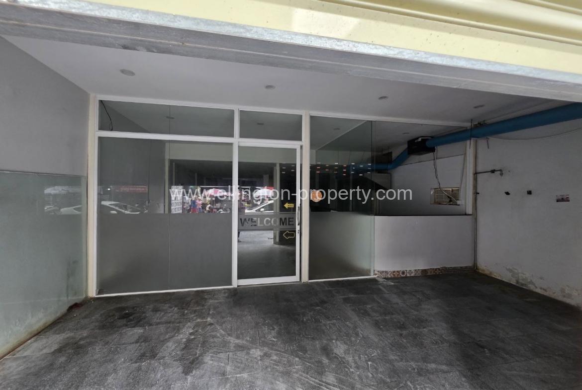 Shop House For Rent In Bkk1 - Ellington Property