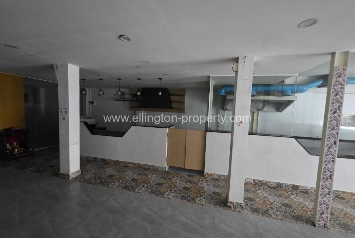 Shop House For Rent In Bkk1 - Ellington Property