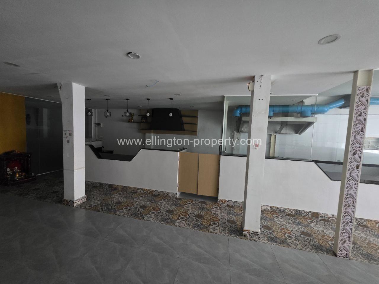 Shop House For Rent In Bkk1 - Ellington Property