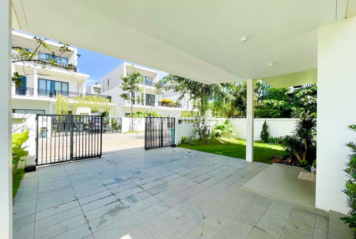 Villa For Rent In Borey Chankiri - Ellington Property