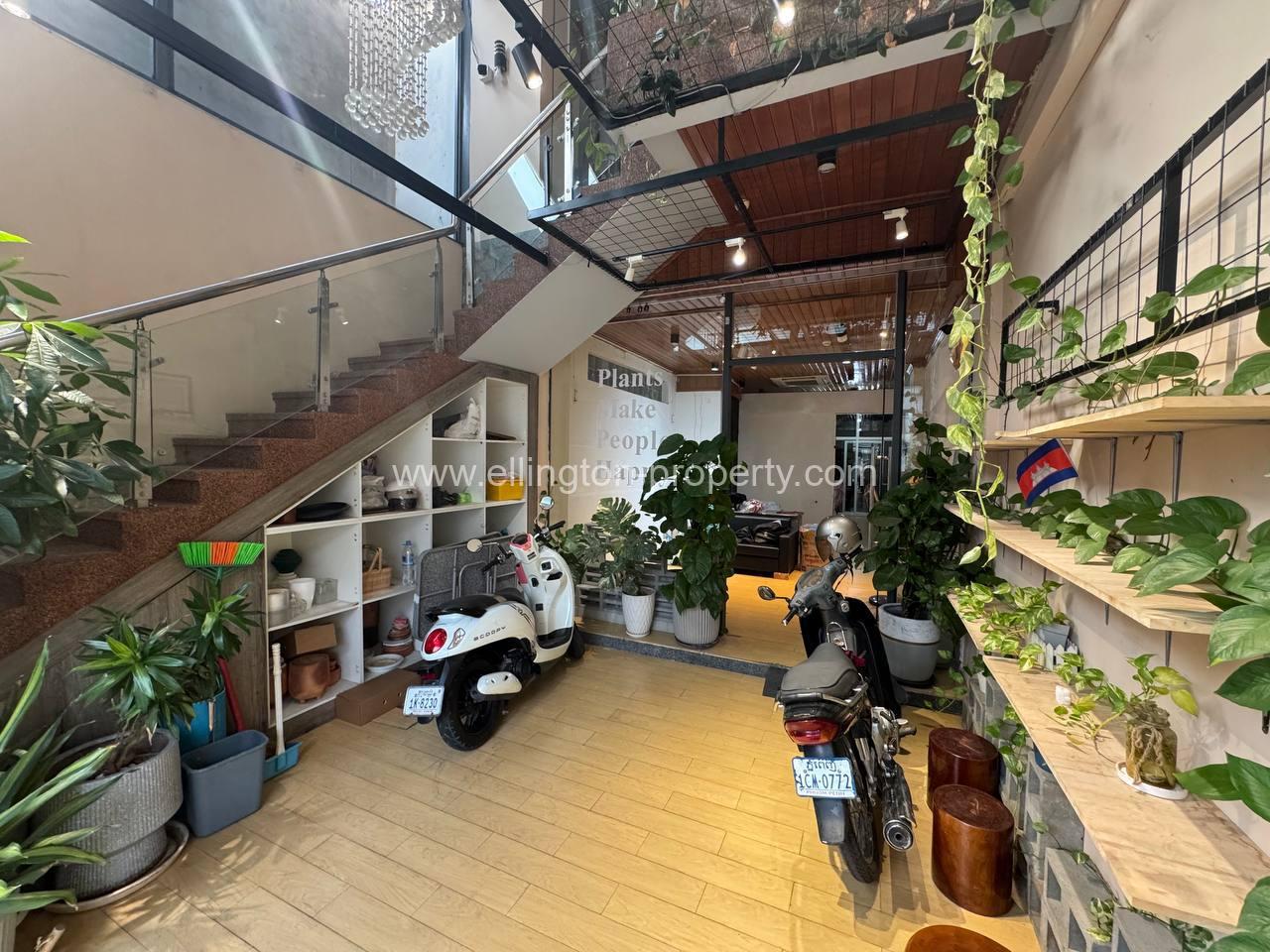 Shop For Lease In Daun Penh Area - Ellington Property