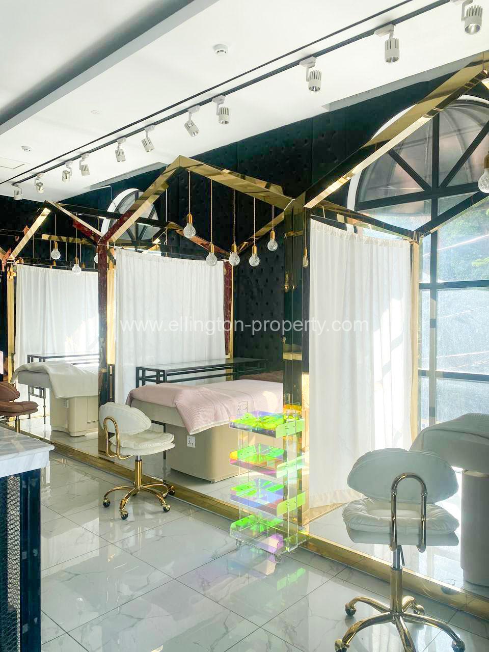 Shop For Lease In Daun Penh - Ellington Property