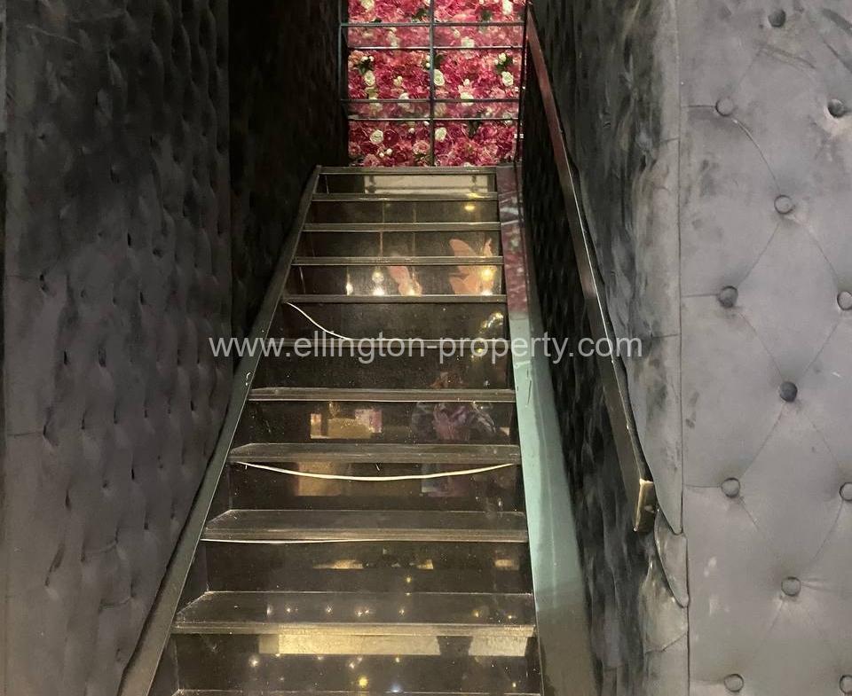 Shop For Lease In Daun Penh - Ellington Property