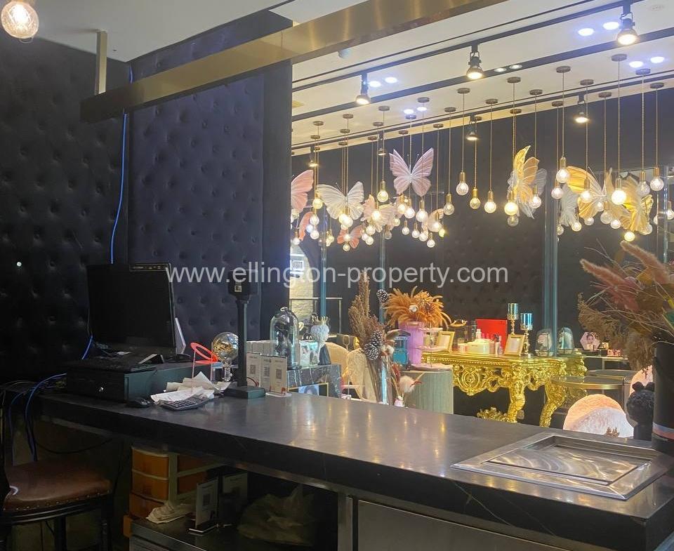 Shop For Lease In Daun Penh - Ellington Property