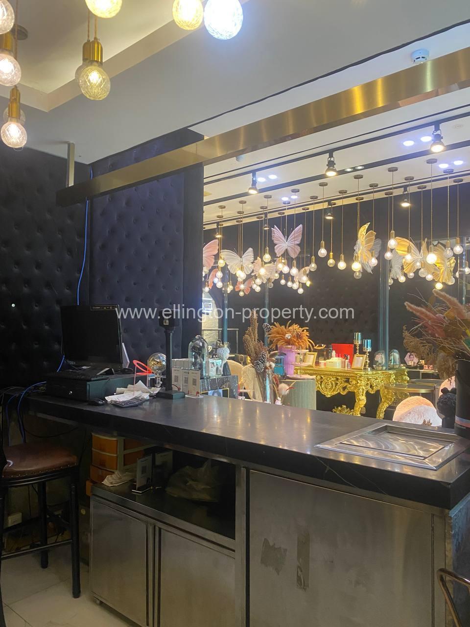 Shop For Lease In Daun Penh - Ellington Property