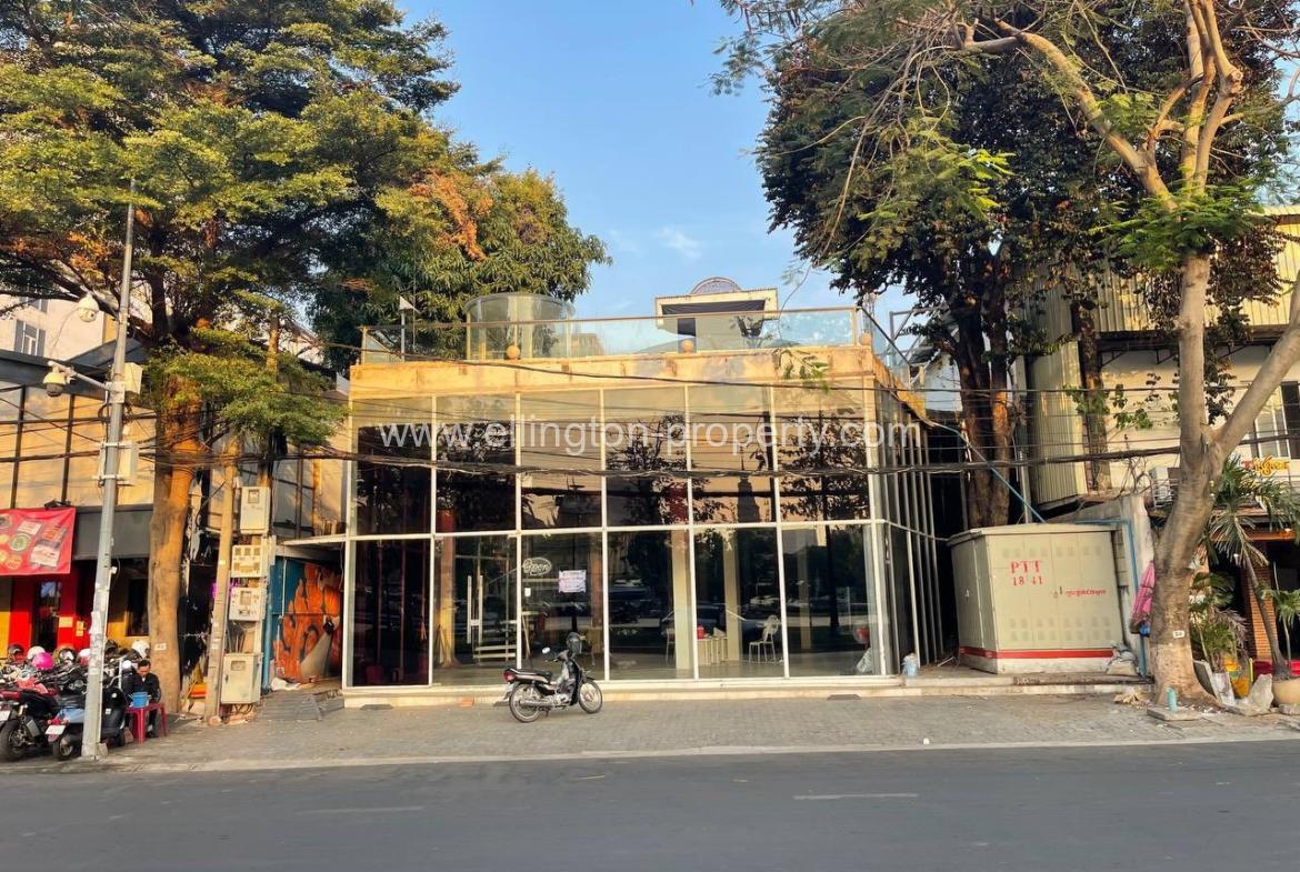 Shophouse For Rent Near Independence Monument - Ellington Property