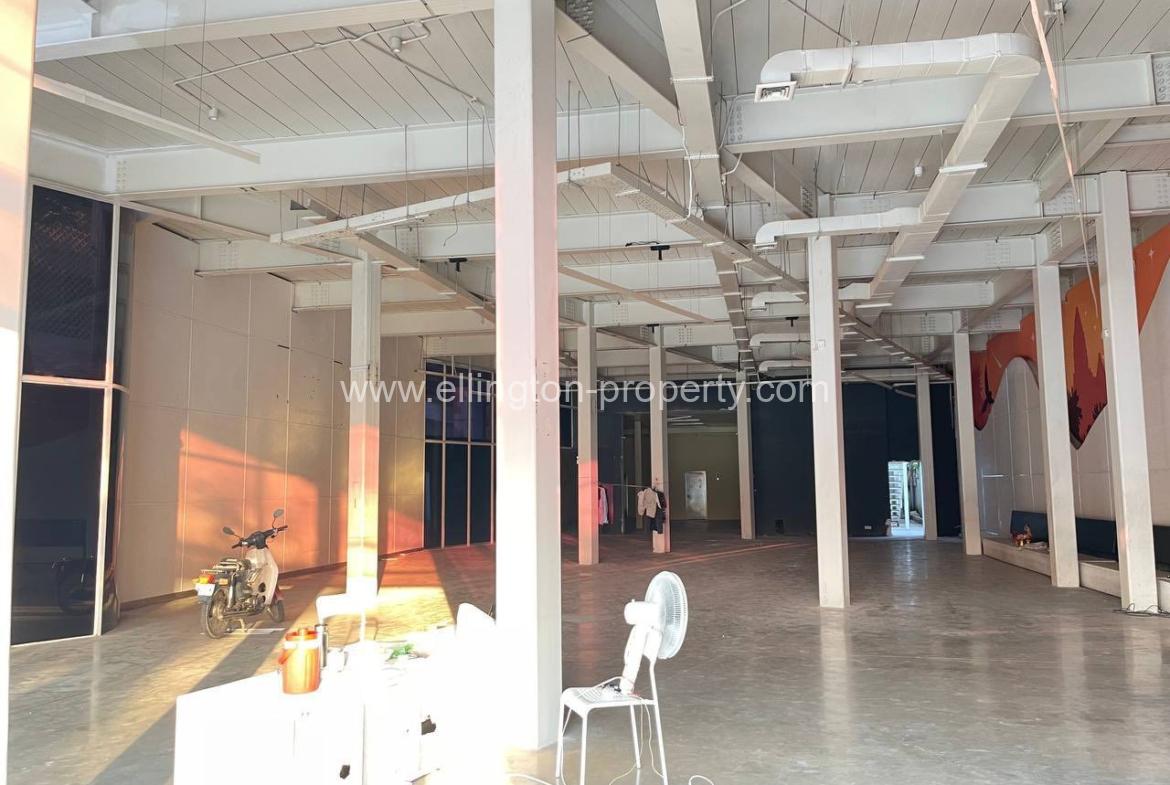 Shophouse For Rent Near Independence Monument - Ellington Property