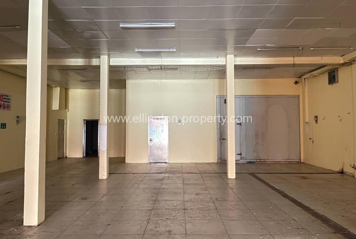 Shophouse For Rent Near Independence Monument - Ellington Property