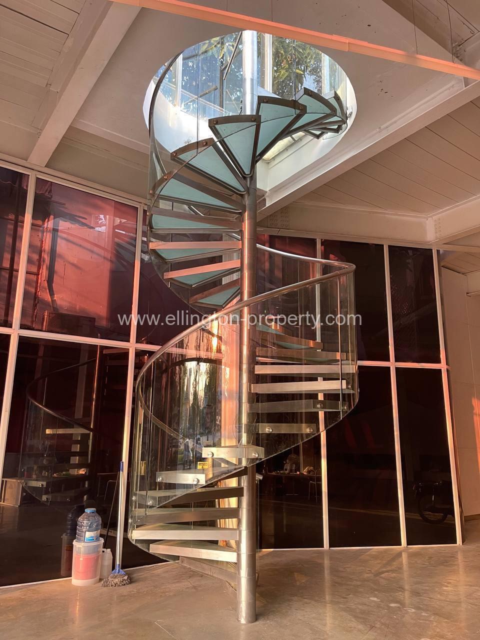 Shophouse For Rent Near Independence Monument - Ellington Property