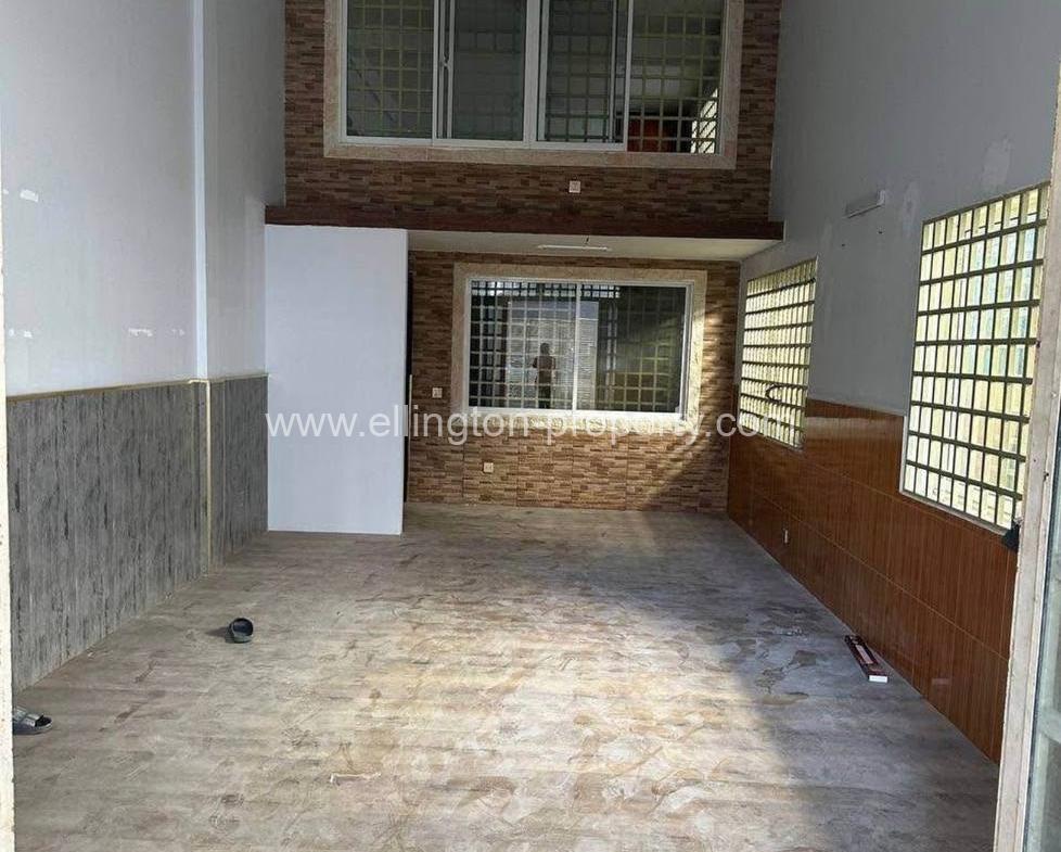 Shophouse​ For​​ Rent In Toul Tum Pung - Ellington Property