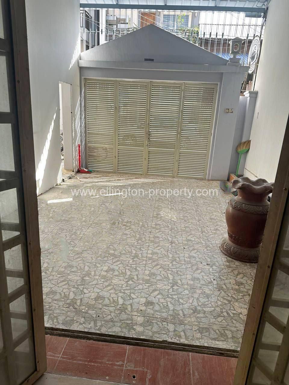 Shophouse​ For​​ Rent In Toul Tum Pung - Ellington Property