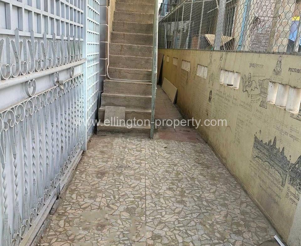 Shophouse​ For​​ Rent In Toul Tum Pung - Ellington Property