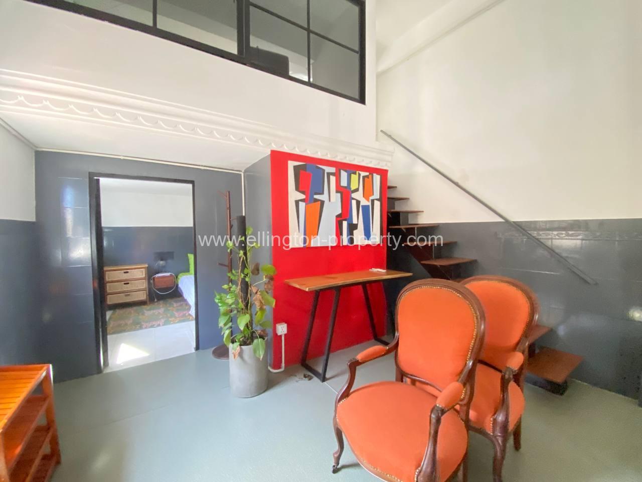 2 Bedrooms Renovated House For Sale - Ellington Property