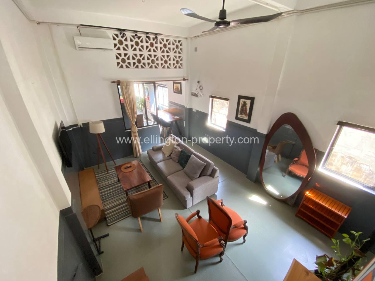 2 Bedrooms Renovated House For Sale - Ellington Property