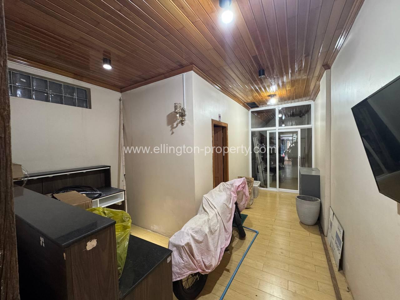 Shop For Lease In Daun Penh Area - Ellington Property