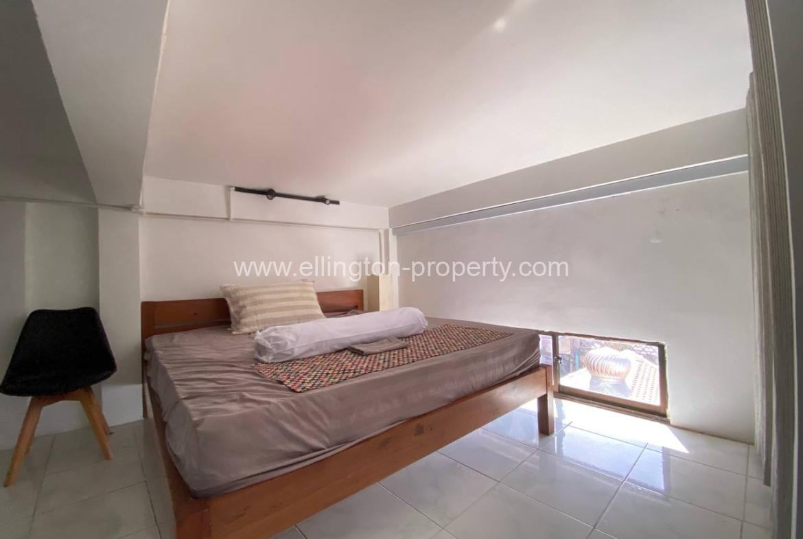 2 Bedrooms Renovated House For Sale - Ellington Property