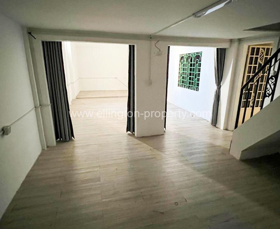Shophouse For Rent In Bkk1 - Ellington Property