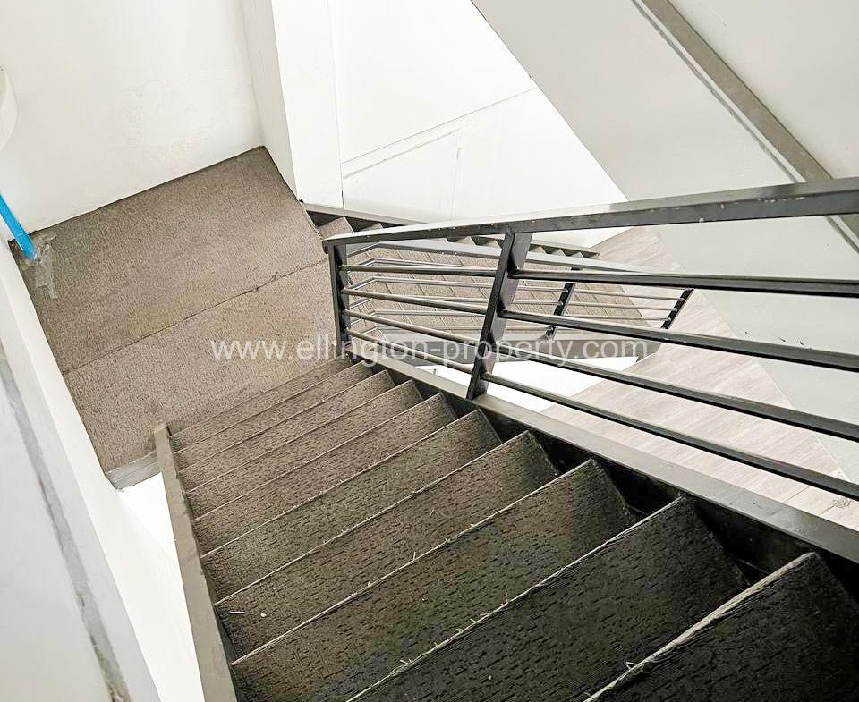 Shophouse For Rent In Bkk1 - Ellington Property