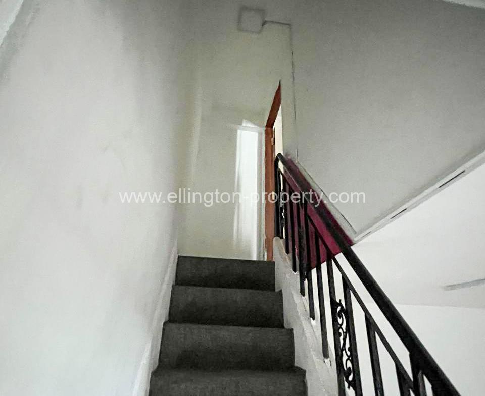 Shophouse For Rent In Bkk1 - Ellington Property