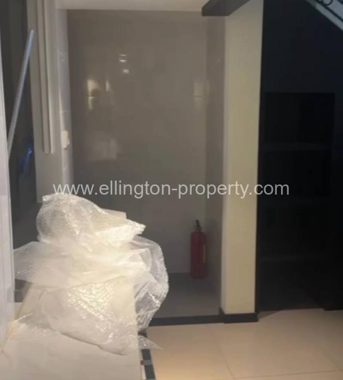 Shophouse For Rent In Boeng Keng Kong - Ellington Property