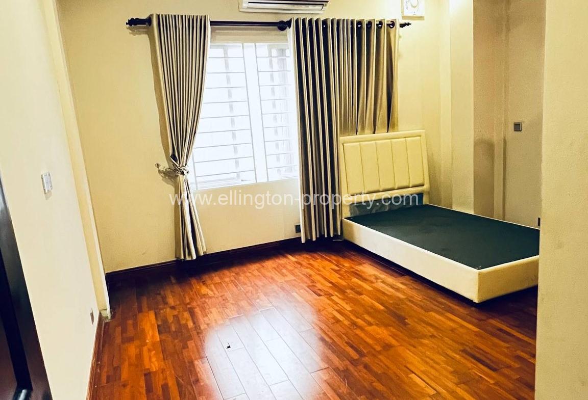 Shophouse For Rent In Chamkar Morn Area - Ellington Property