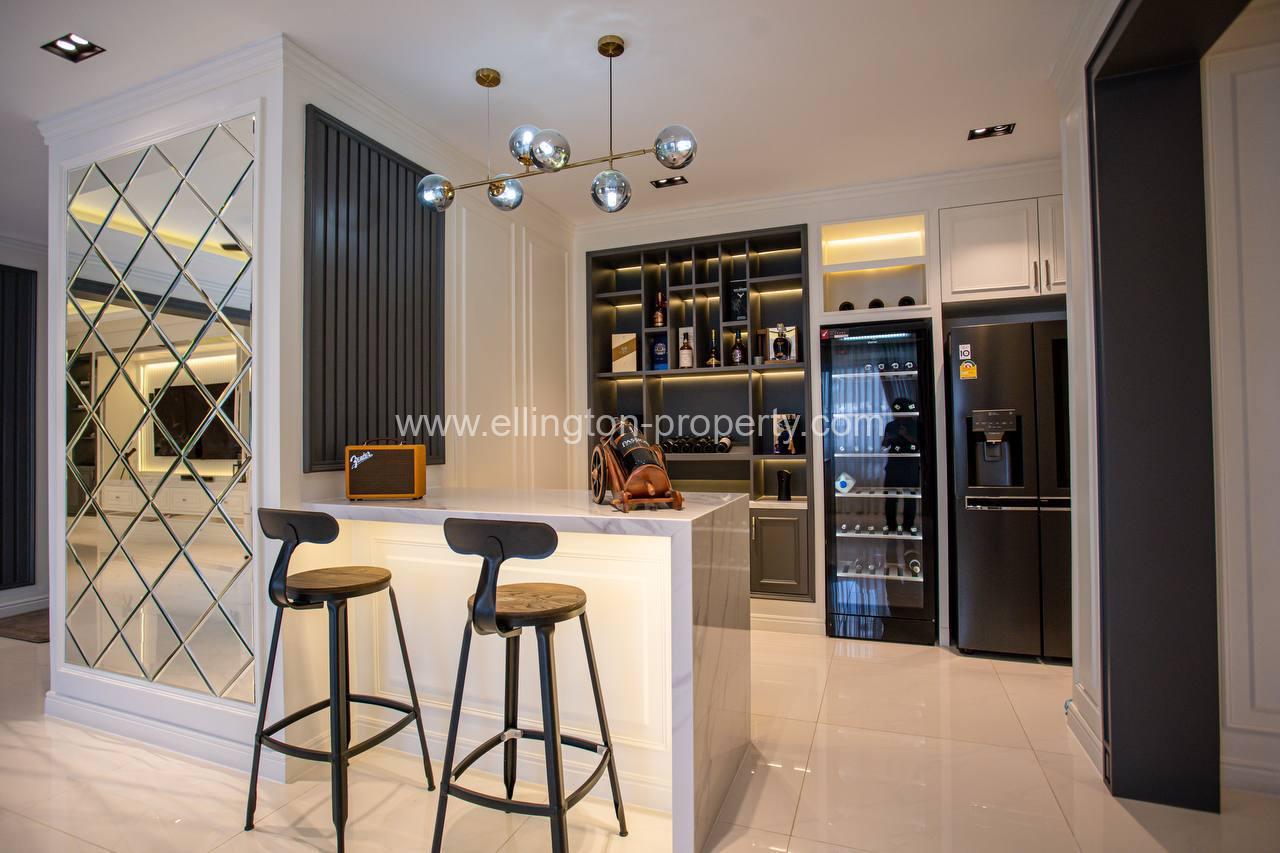 Queen A (corner) Villa For Rent At Borey Chip Mong Park Land 598 - Ellington Property