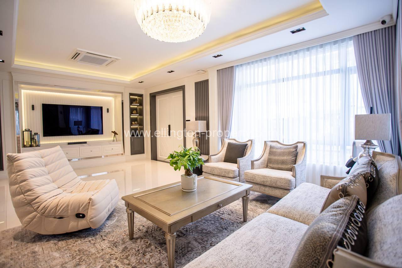 Queen A (corner) Villa For Rent At Borey Chip Mong Park Land 598 - Ellington Property