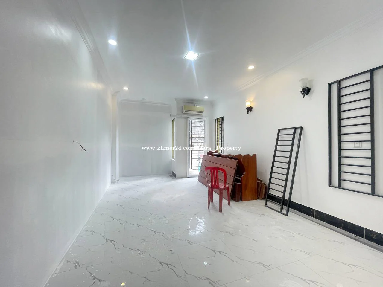 House For Rent At Boeng Trabaek - Ellington Property