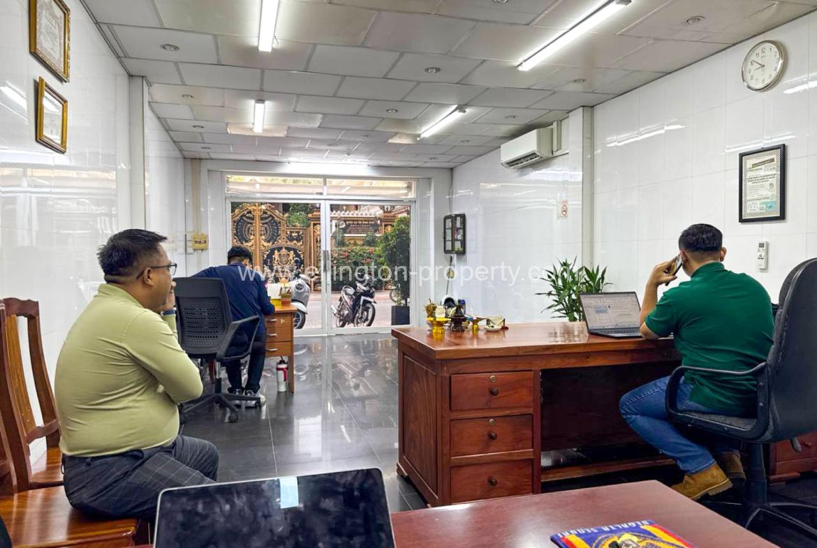 Shophouse​ For​​ Rent In Boeng Keng Kong - Ellington Property