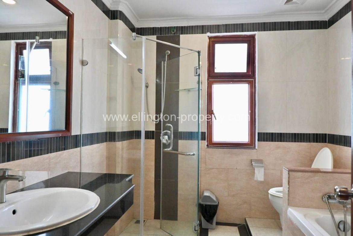 3 Bedrooms Serviced Apartment For Rent In Bkk1 - Ellington Property