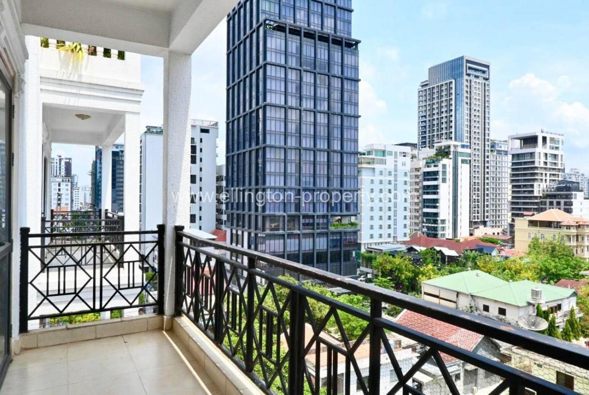 3 Bedrooms Serviced Apartment For Rent In Bkk1 - Ellington Property
