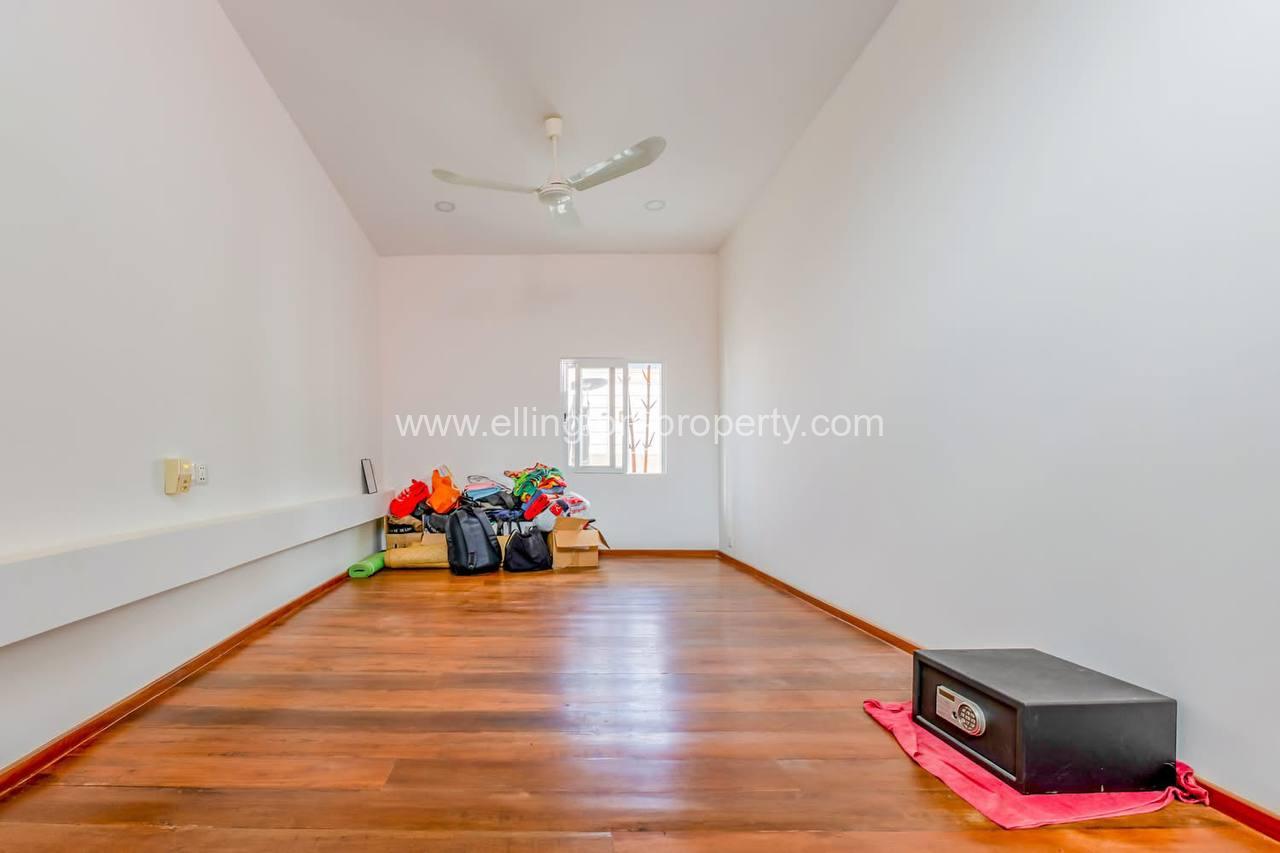 Beautiful 3 Bedroom Apartment For Sale In Daun Penh - Ellington Property