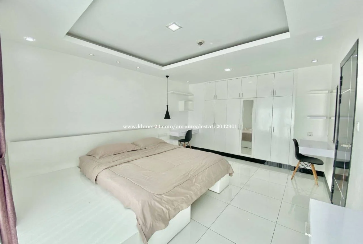 Furnished 1 Bedroom Serviced Apartment For Rental In Bkk3 - Ellington Property