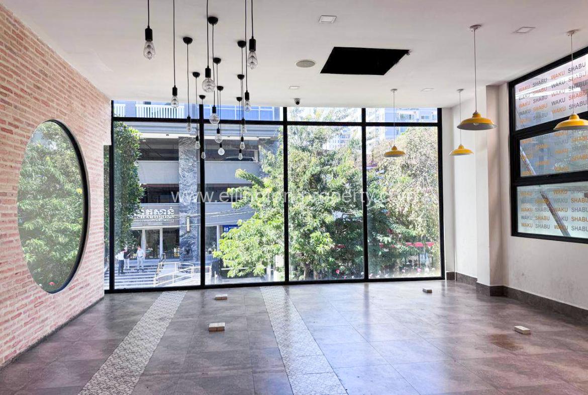 Shop For Rent In Bkk1 - Ellington Property