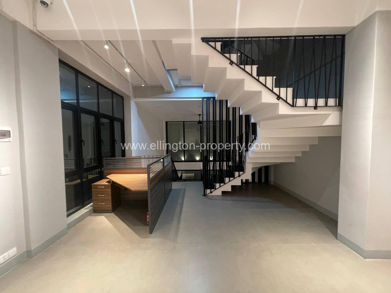 Building For Rent In Beong Keng Kong - Ellington Property