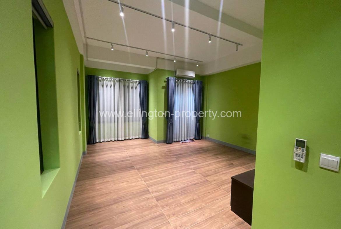 Building For Rent In Beong Keng Kong - Ellington Property
