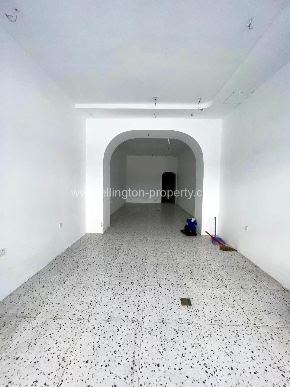 Shophuse​ For​​ Rent In Toul Tum Pung - Ellington Property