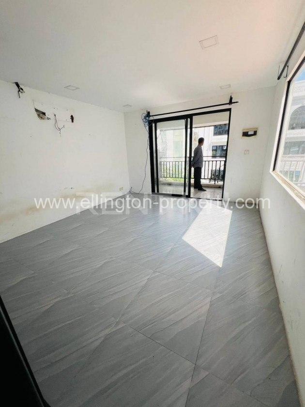 Shophouse For Rent In Bkk1 - Ellington Property