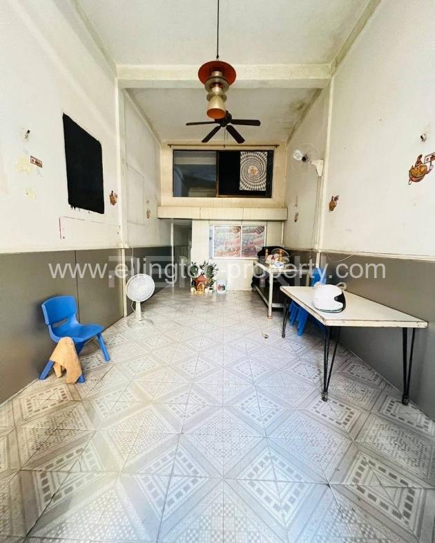 Shophouse For Rent In Bkk1 - Ellington Property