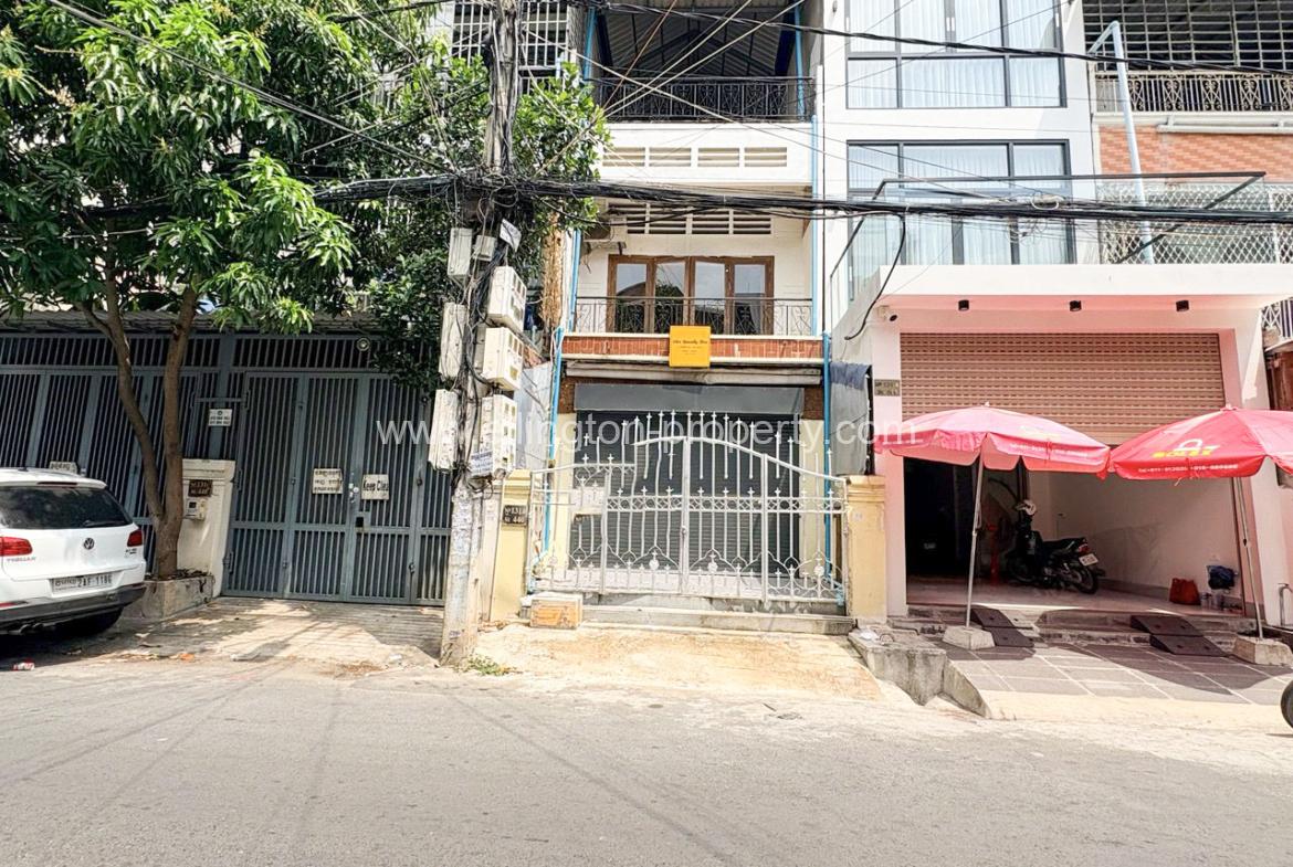 Shophouse For Rent In Toul Tompong - Ellington Property