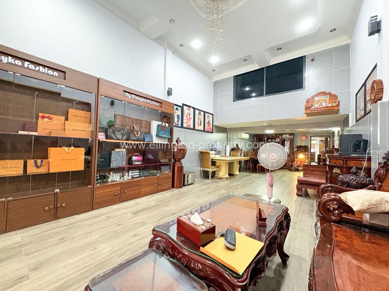 Flat House For Rent In Toul Tompong - Ellington Property