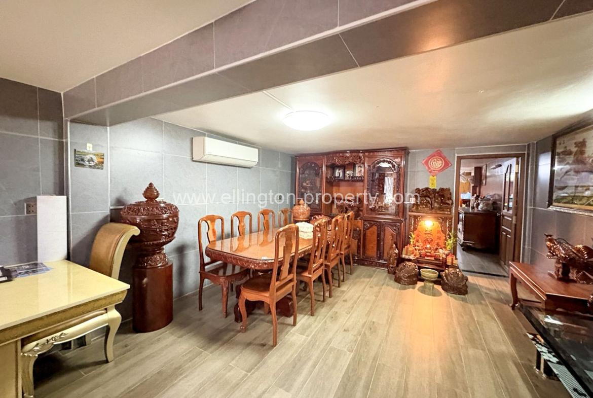 Flat House For Rent In Toul Tompong - Ellington Property