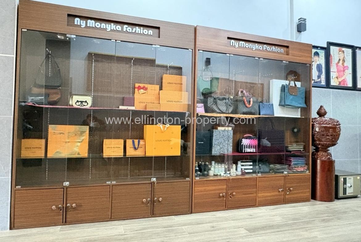 Flat House For Rent In Toul Tompong - Ellington Property