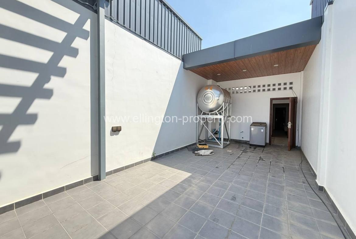 Flathouse For Rent In Toul Svayprey - Ellington Property